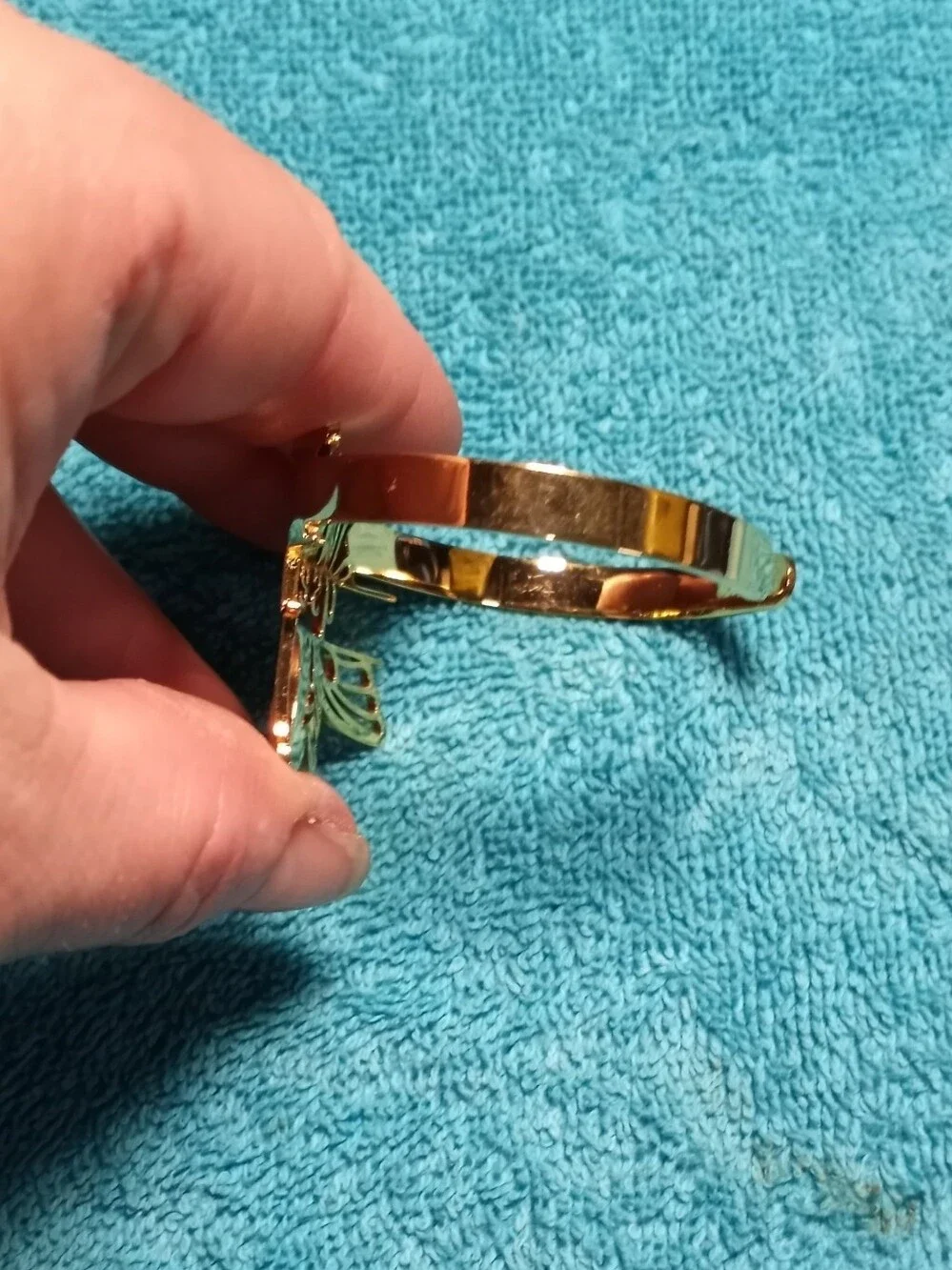 N/A stylish gold